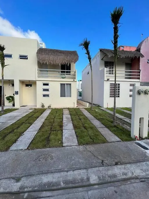Casa Pelicano Villa Puerto Morelos 0*,